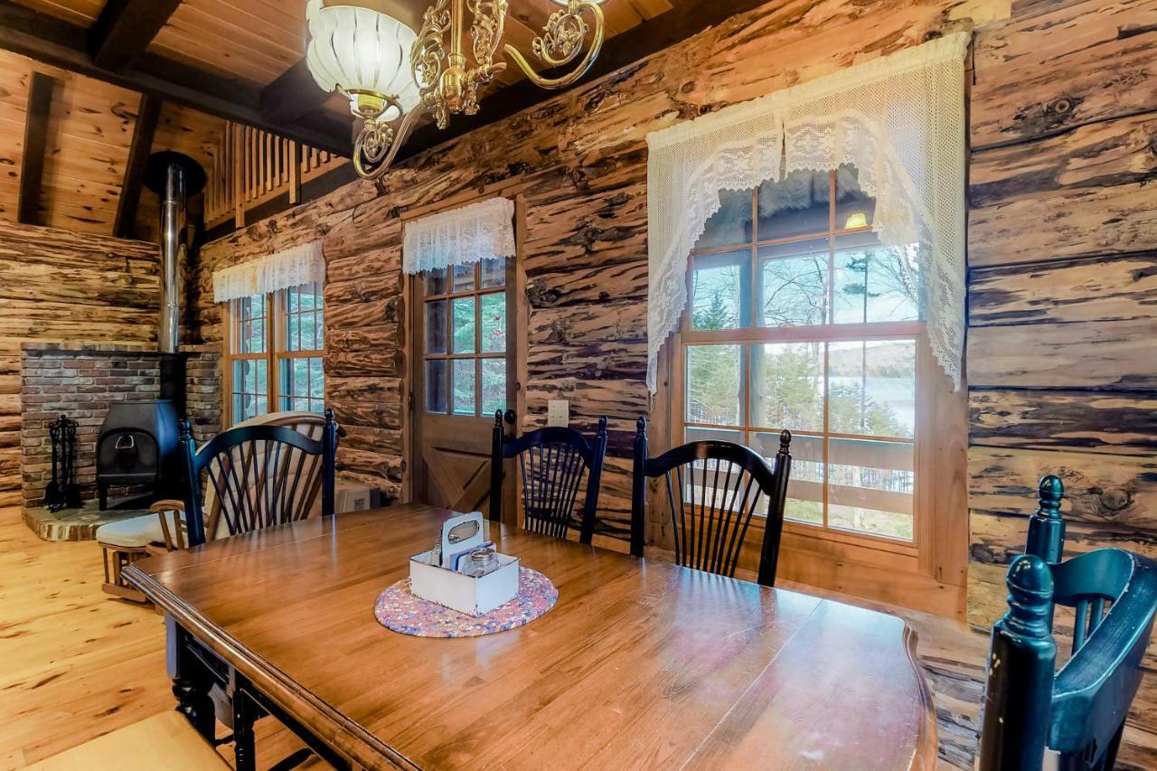 Loon Landing Lodge กรีนวิลล์ ภายนอก รูปภาพ